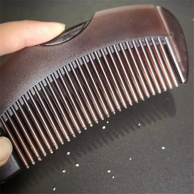 Revolutionary Design of Dandruff Comb